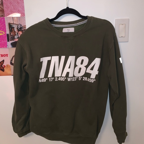 TNA sweater - Picture 1 of 3